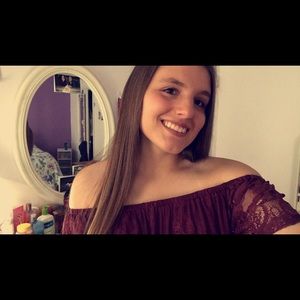 Meet your Posher, Hannah